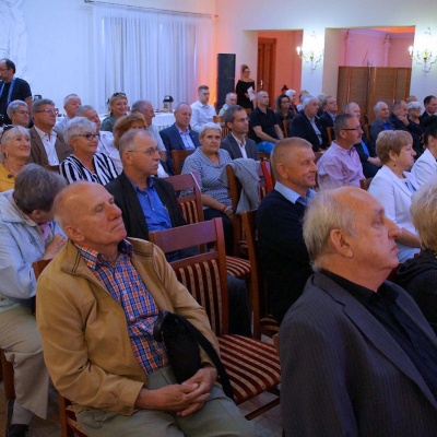 Inauguracja kampanii KKW SLD Lewica Razem w Inowrocławiu