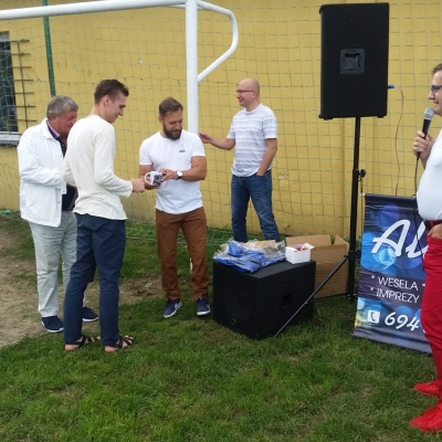 Piknik integracyjny mieszkańców w Olesznie