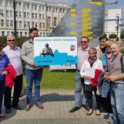 SLD w z inicjatywą – Toruńska Karta Seniora
